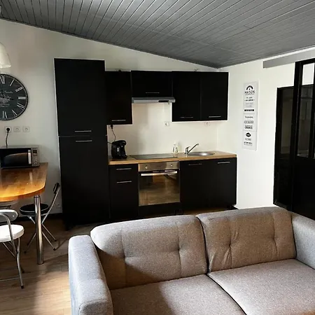 Dans Quartier Residentiel Apartman Saint-Quentin
